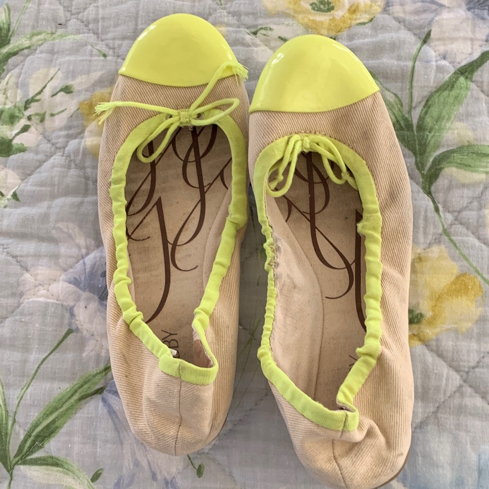Sam & Libby Beige and Neon Yellow Flats